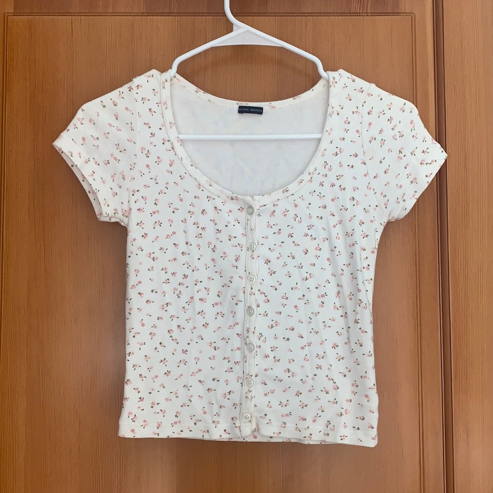 Brandy Melville Zelly pink flowered top
